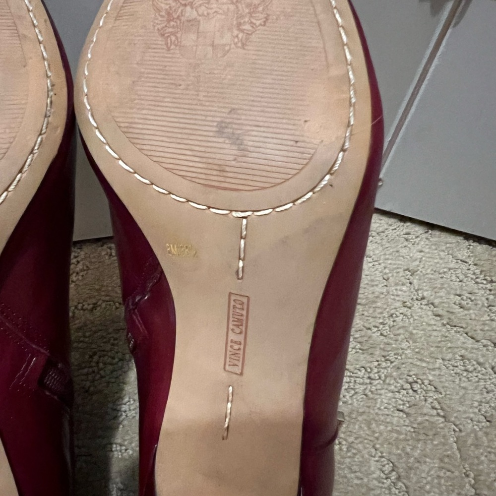 Vince Camuto Ankle Boots size 8 - Picture 7 of 8